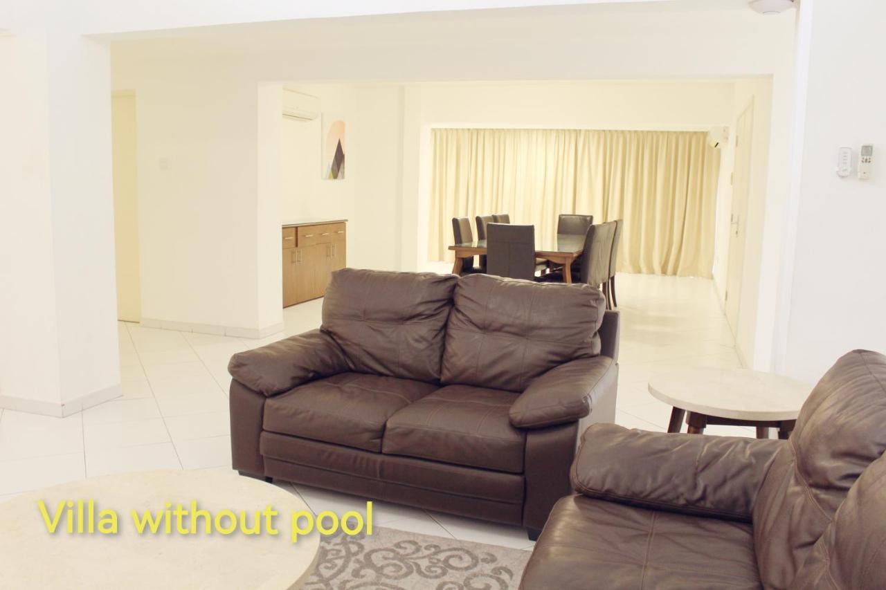 J5 Four Bedroom Villa Holiday home in Al Wasl Dubai Esterno foto